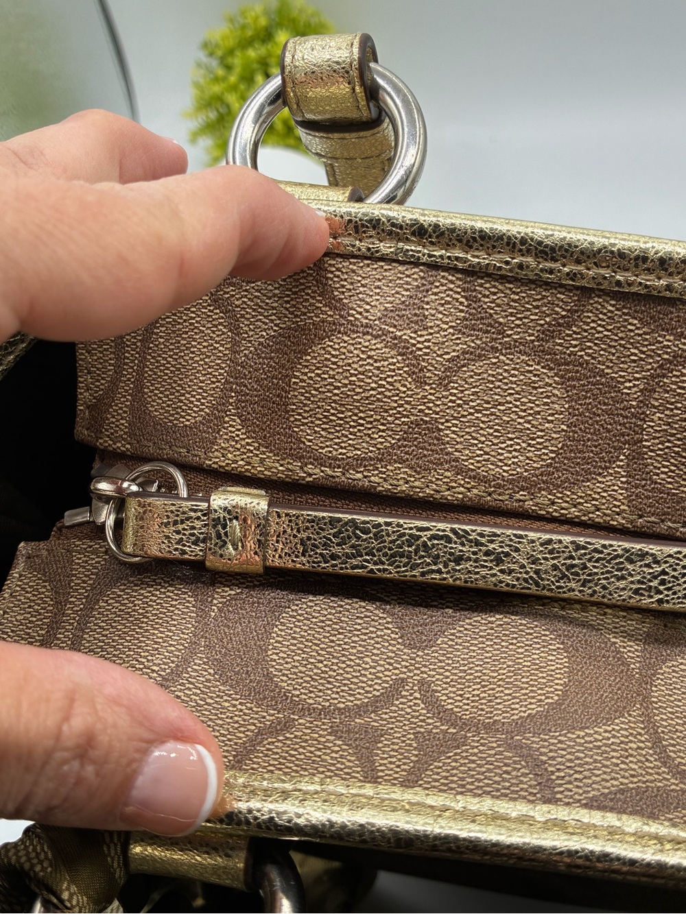 Coach Brown Signature Star Print Tote with Gold Trim - Picture 9 of 15